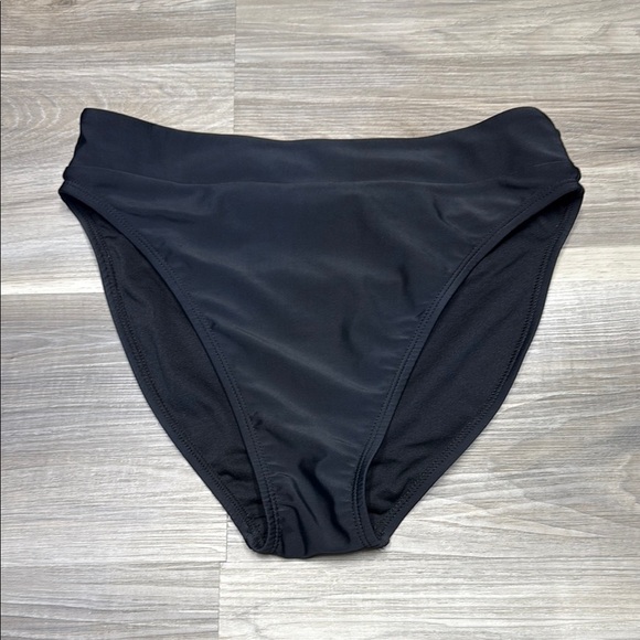 🏴 Reebok Classic Black Women's Swim Bottom size medium - Picture 1 of 7